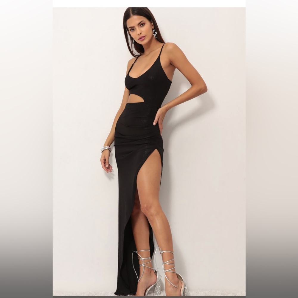 Lucy in the Sky Ella Cutout Maxi Dress in Black
